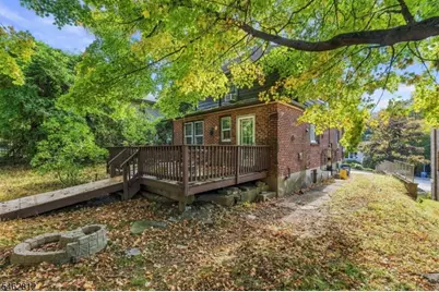 19 W Bayview Ave, Englewood, NJ 07632 - Photo 35