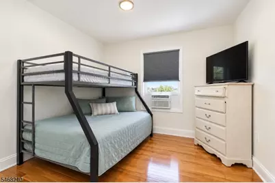75 Grant Ave, Jersey City, NJ 07305 - Photo 19