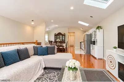 75 Grant Ave, Jersey City, NJ 07305 - Photo 5