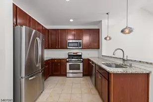 3411 Ramapo Ct, Riverdale, NJ 07457 - Photo 5