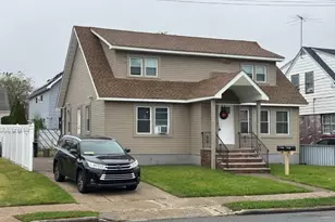 10 Kipp Pl, Paterson, NJ 07513 - Photo 1