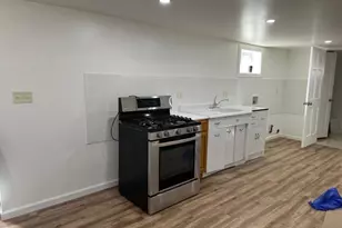 10 Kipp Pl, Paterson, NJ 07513 - Photo 13
