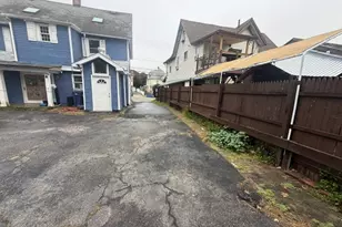 121 W Clinton St, Dover, NJ 07801 - Photo 5