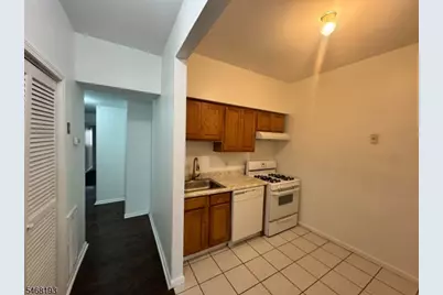 44-5 3rd St, Newark, NJ 07107 - Photo 5