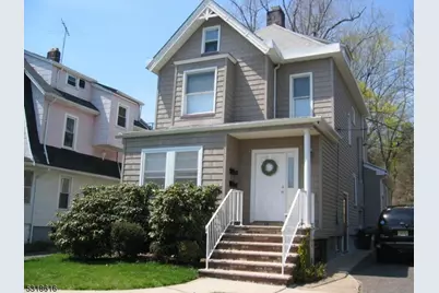 19 Mountainview Pl, Montclair, NJ 07042 - Photo 1