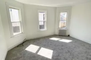 19 Mountain View Pl, Montclair, NJ 07042 - Photo 5