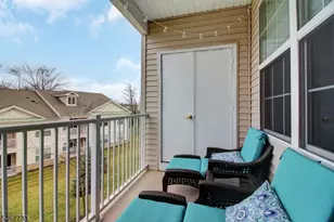 1302 Meadow Brook Ct, Hanover Township, NJ 07981 - Photo 17
