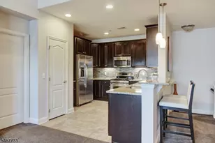 1302 Meadow Brook Ct, Hanover Township, NJ 07981 - Photo 9