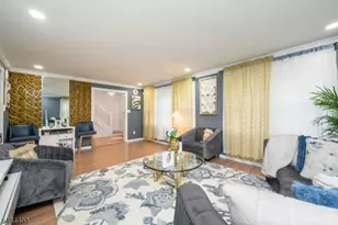 125 Princeton Ln, North Plainfield, NJ 07063 - Photo 5