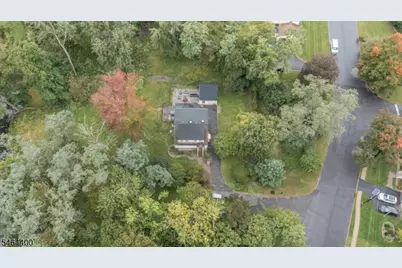 125 Princeton Ln, North Plainfield, NJ 07063 - Photo 37