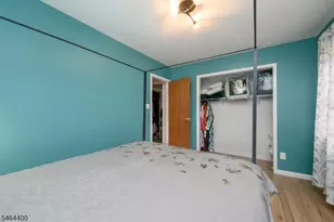 125 Princeton Ln, North Plainfield, NJ 07063 - Photo 19