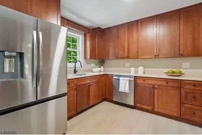 41 Paula Dr, Washington Township, NJ 07853 - Photo 15