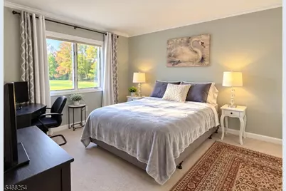 11 Grandview Cir, Raritan Township, NJ 08822 - Photo 25