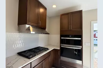 108 W Hanover Ave, Morris Township, NJ 07960 - Photo 5
