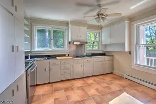 31 Jenks Hill Rd, Harding Township, NJ 07960 - Photo 11
