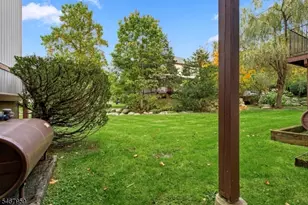 19356 Dell Pl, Stanhope, NJ 07874 - Photo 15