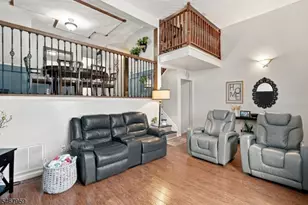 19356 Dell Pl, Stanhope, NJ 07874 - Photo 3