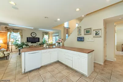 19 Coggins Ln, West Orange Township, NJ 07052 - Photo 5