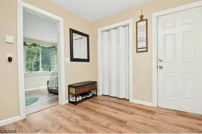 631 Concord Cir, Ewing Township, NJ 08618 - Photo 5