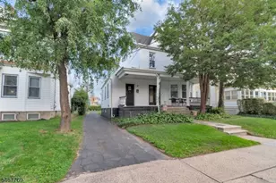 44 Oakland Terrace, Newark, NJ 07106 - Photo 1