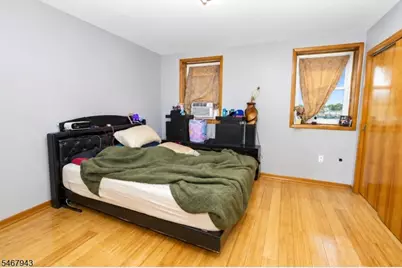 592 N 6th St, Newark, NJ 07107 - Photo 11