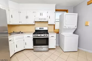 592 N 6th St, Newark, NJ 07107 - Photo 7
