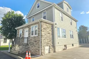 638 Malcolm Pl, Linden, NJ 07036 - Photo 1