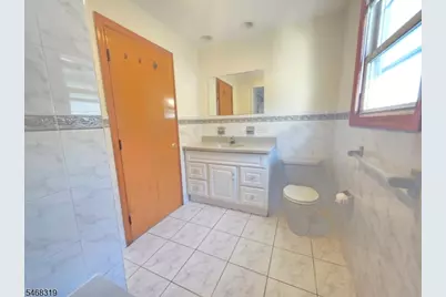 945 Meredith Ave, Elizabeth, NJ 07202 - Photo 11