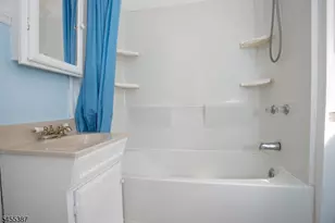 108 S Arlington Ave, East Orange, NJ 07018 - Photo 15