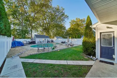822 Ramapo Ave, Pompton Lakes, NJ 07442 - Photo 29