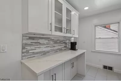75 Emerson St, Clifton, NJ 07013 - Photo 11