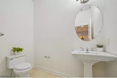 30 Carillon Cir, Livingston, NJ 07039 - Photo 15