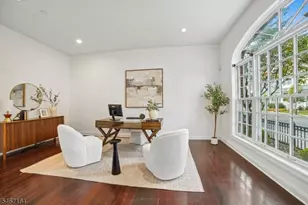30 Carillon Cir, Livingston, NJ 07039 - Photo 5