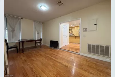 145 Elm St #2, Newark, NJ 07105 - Photo 9