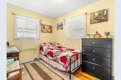 806 Pinewood Rd, Union Township, NJ 07083 - Photo 9