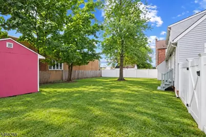 825 Bishop St, Union Township, NJ 07083 - Photo 5
