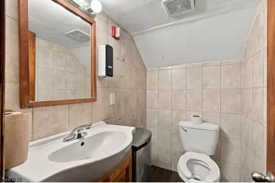 105 Main St, Hackettstown, NJ 07840 - Photo 13