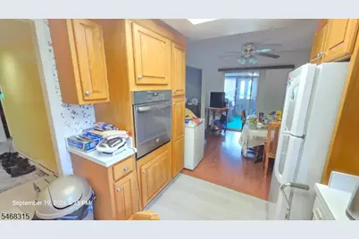 191B Malden Ln #B, Monroe Township, NJ 08831 - Photo 5
