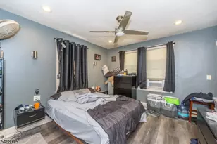 19 Arch St, Bloomfield, NJ 07003 - Photo 35
