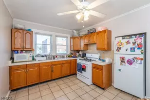 19 Arch St, Bloomfield, NJ 07003 - Photo 17