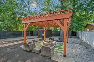 9 Byrne St, Hackensack, NJ 07601 - Photo 21