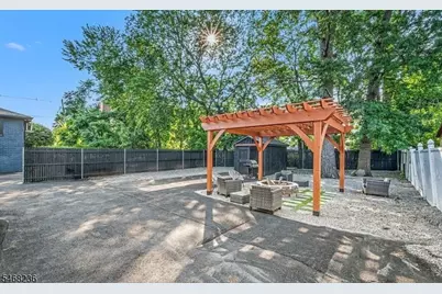 9 Byrne St, Hackensack, NJ 07601 - Photo 19