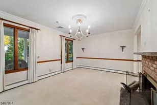 28 Parker Pl, Upper Saddle River, NJ 07458 - Photo 7