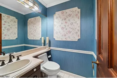 28 Parker Pl, Upper Saddle River, NJ 07458 - Photo 15