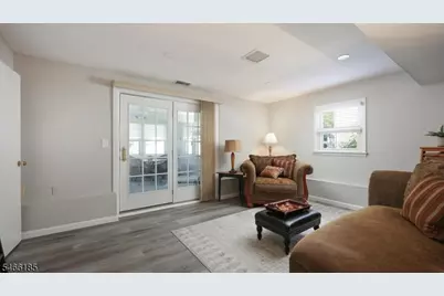 15 Roselle Ave, Cranford Township, NJ 07016 - Photo 25