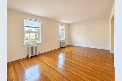 175 Union Ave #C202, Rutherford, NJ 07070 - Photo 3