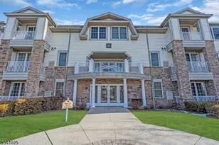 268 Victoria Dr, Bridgewater, NJ 08807 - Photo 1