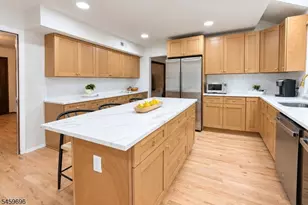 83 Edgewood Ave, West Orange Township, NJ 07052 - Photo 9