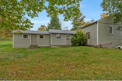 39 Still Hollow Rd, Tewksbury Township, NJ 08833 - Photo 15