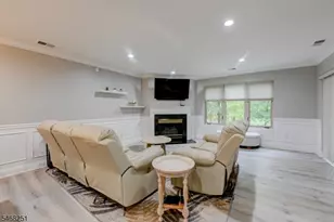 58 Sunrise Dr, Hanover Township, NJ 07981 - Photo 11